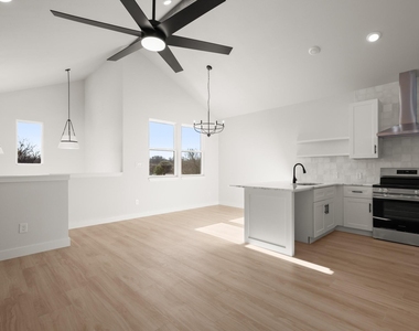 306 S Avenue P Ave - Photo Thumbnail 11