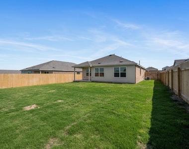 3210 Dusted Daisy St - Photo Thumbnail 29