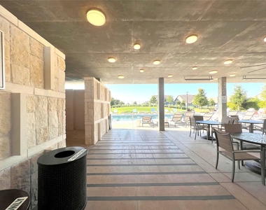 5901 Charles Merle Dr - Photo Thumbnail 16