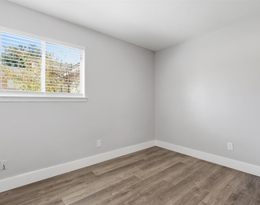 5106 Nuckols Crossing Rd - Photo Thumbnail 6