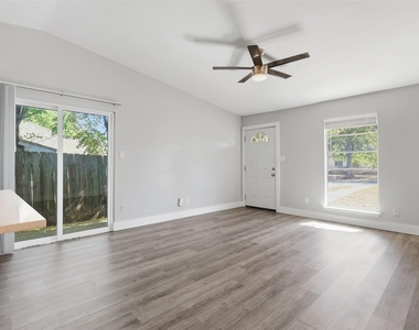 5106 Nuckols Crossing Rd - Photo Thumbnail 2