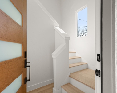 306 S Avenue P Ave - Photo Thumbnail 5