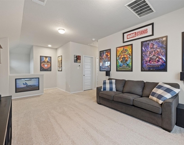 408 Black Opal Dr - Photo Thumbnail 11