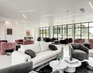 800 Embassy Dr - Photo Thumbnail 29