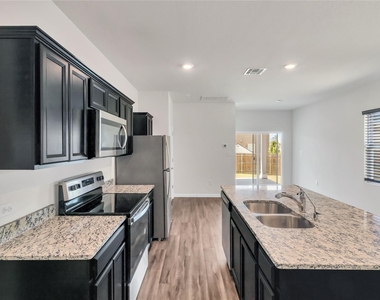 360 Bell Rings Dr - Photo Thumbnail 16