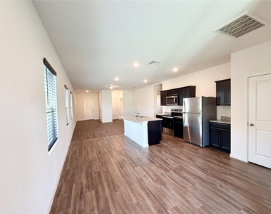 360 Bell Rings Dr - Photo Thumbnail 1