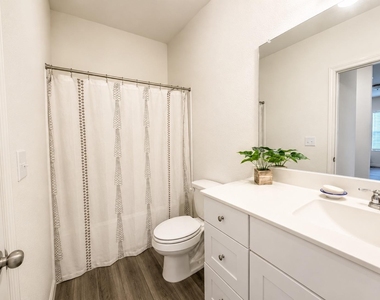 160 Light Timber Rd - Photo Thumbnail 7