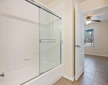 1001 Bethel Way - Photo Thumbnail 25