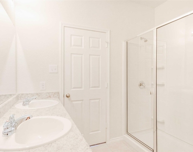 208 Kildeer Pass - Photo Thumbnail 15