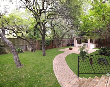 1125 San Augustine Dr - Photo Thumbnail 12