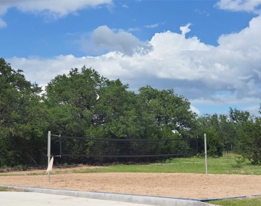 1717 Fountain Bridge Dr - Photo Thumbnail 30