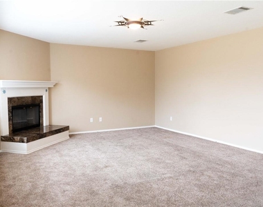 1608 Diana Dr - Photo Thumbnail 32