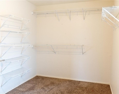 1608 Diana Dr - Photo Thumbnail 10