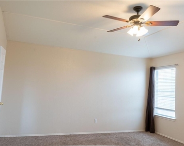 1608 Diana Dr - Photo Thumbnail 26