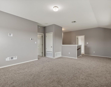 108 Quarry Ln - Photo Thumbnail 16