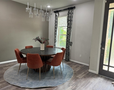 1529 Carlene Pruett St - Photo Thumbnail 5