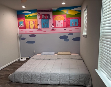 1529 Carlene Pruett St - Photo Thumbnail 17