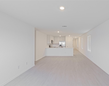 336 Cowpoke Dr - Photo Thumbnail 8