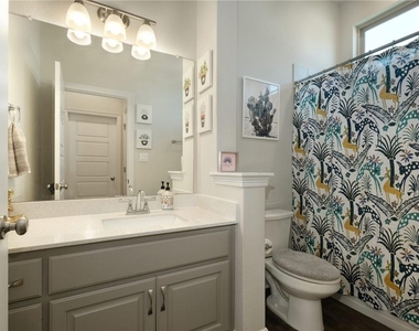 229 Bonnet Blvd - Photo Thumbnail 12