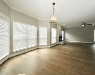 8910 Marybank Dr - Photo Thumbnail 5
