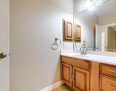 2506 Camden Park - Photo Thumbnail 26