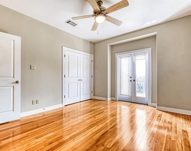 2506 Camden Park - Photo Thumbnail 24