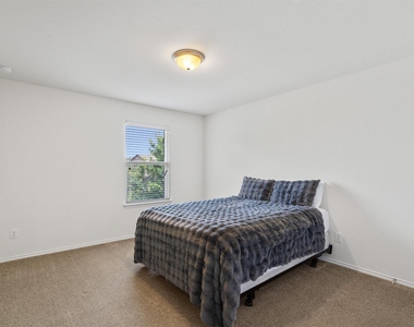 1208 Ravenside Cv - Photo Thumbnail 32