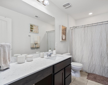1208 Ravenside Cv - Photo Thumbnail 32