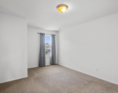 1208 Ravenside Cv - Photo Thumbnail 33