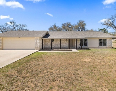 60 Augusta Dr - Photo Thumbnail 3