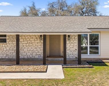 60 Augusta Dr - Photo Thumbnail 4
