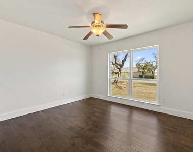 60 Augusta Dr - Photo Thumbnail 23