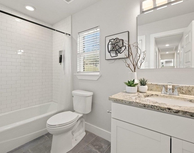 60 Augusta Dr - Photo Thumbnail 24