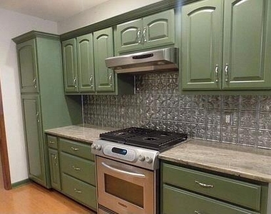 509 Meadowbrook Dr - Photo Thumbnail 3