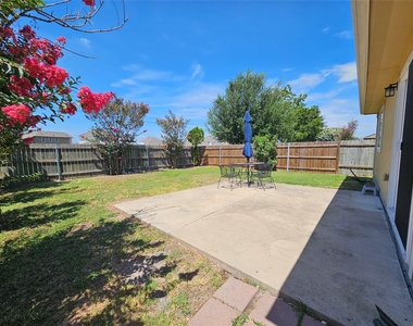 16721 Hamilton Point Cir - Photo Thumbnail 29