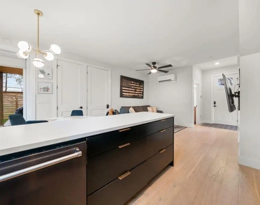 2311 E 8th St - Photo Thumbnail 5