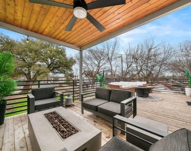 2311 E 8th St - Photo Thumbnail 30