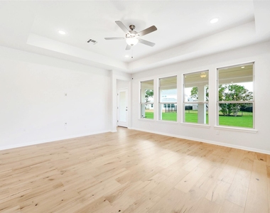 1313 Marina Grand Ter - Photo Thumbnail 10