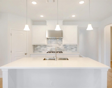 1313 Marina Grand Ter - Photo Thumbnail 9