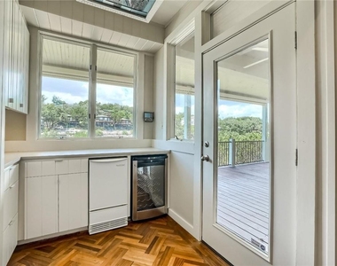 718 Bermuda St - Photo Thumbnail 33