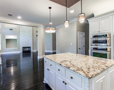 1917 Lakecliff Hills Ln - Photo Thumbnail 12
