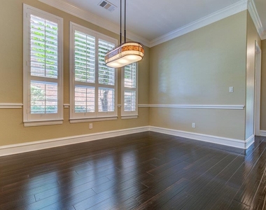 1917 Lakecliff Hills Ln - Photo Thumbnail 6