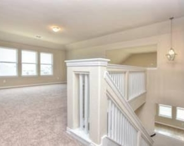 917 Swan Flower St - Photo Thumbnail 31