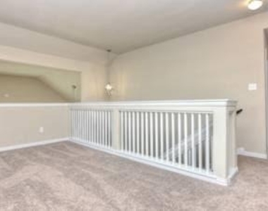 917 Swan Flower St - Photo Thumbnail 21