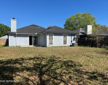 11170 Wandering Oaks Drive - Photo Thumbnail 14