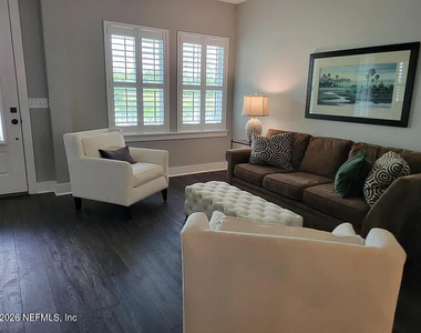 257 Ashbury Street - Photo Thumbnail 3