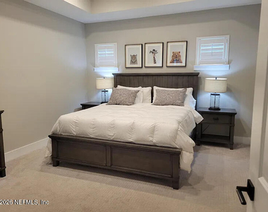 257 Ashbury Street - Photo Thumbnail 7