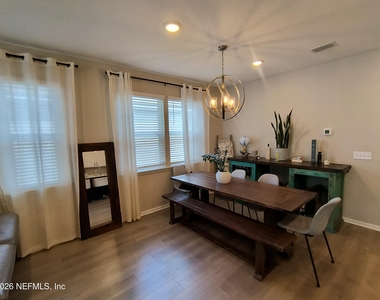 5747 Tomahawk Lake Drive - Photo Thumbnail 5