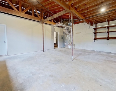 5218 Seaboard Avenue - Photo Thumbnail 19