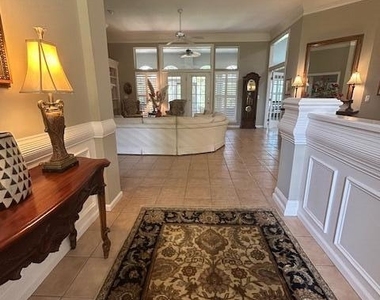 233 Marshside Drive - Photo Thumbnail 4